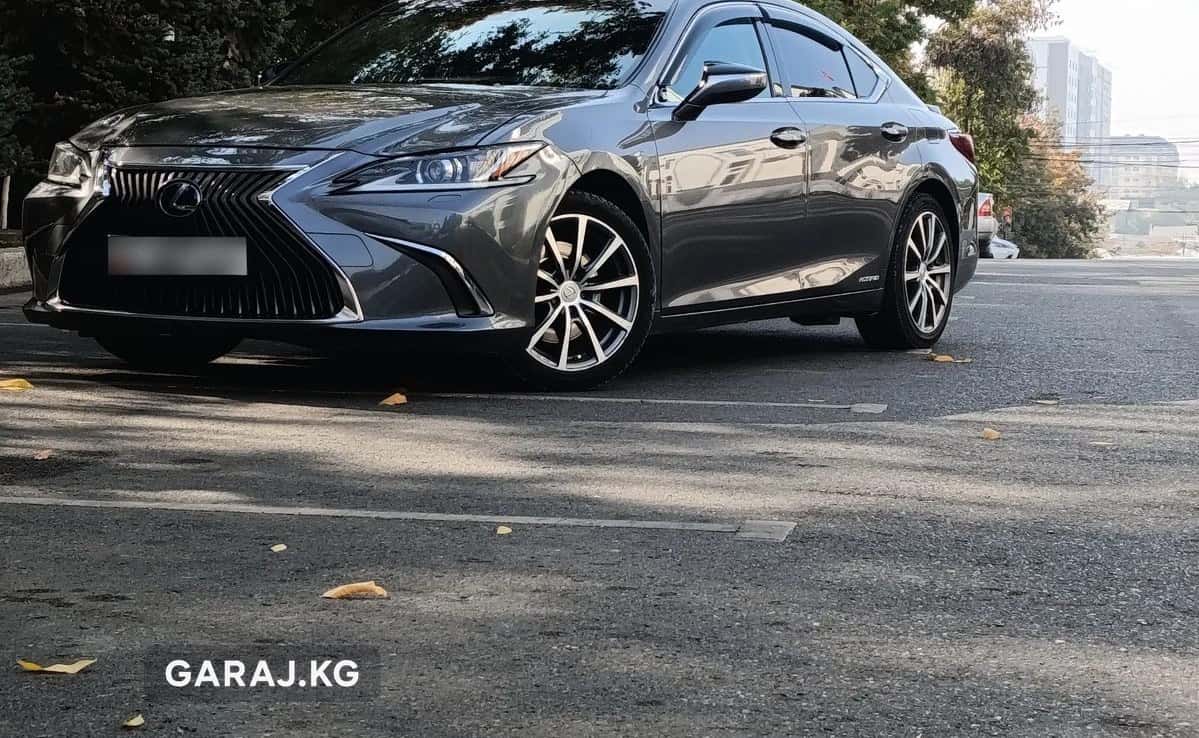 Lexus ES 2020, Ош