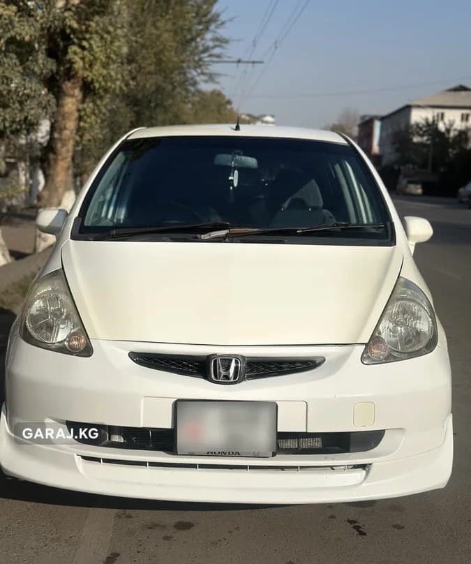 Honda Fit 2002, Шамалды-Сай