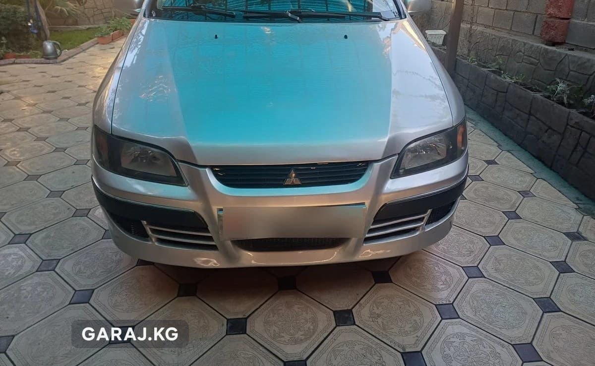 Mitsubishi Space Star 2002, Ош