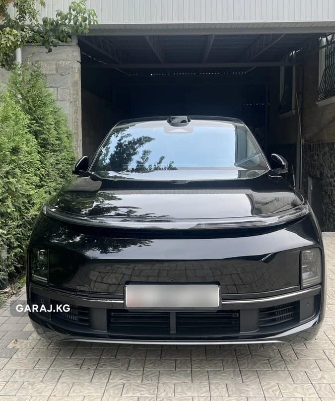 Li Auto (LiXiang) L8 2025, Бишкек