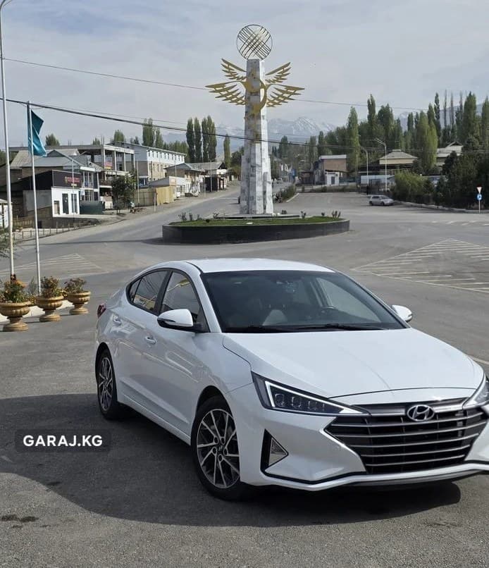 Hyundai Avante 2019, Раззаков