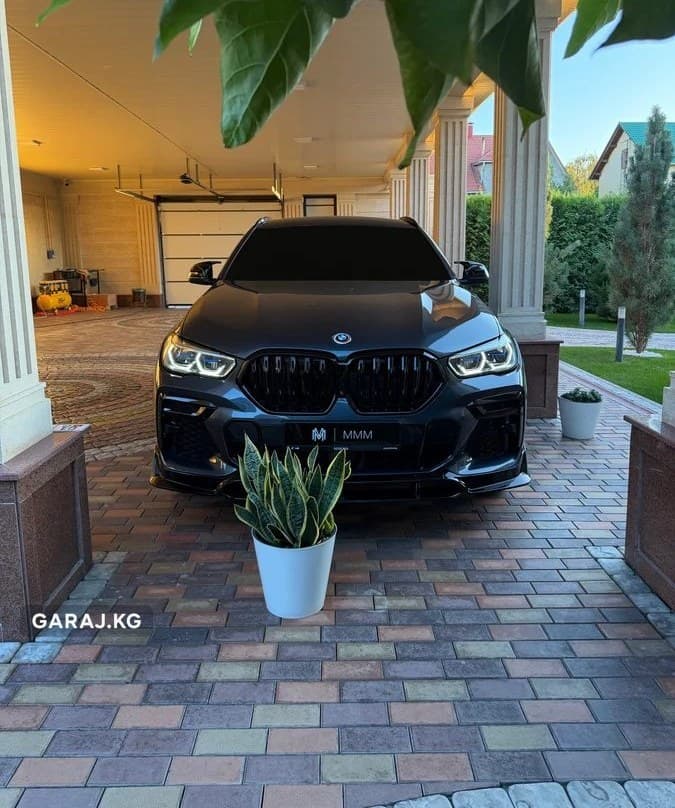 BMW X6 2022, Бишкек