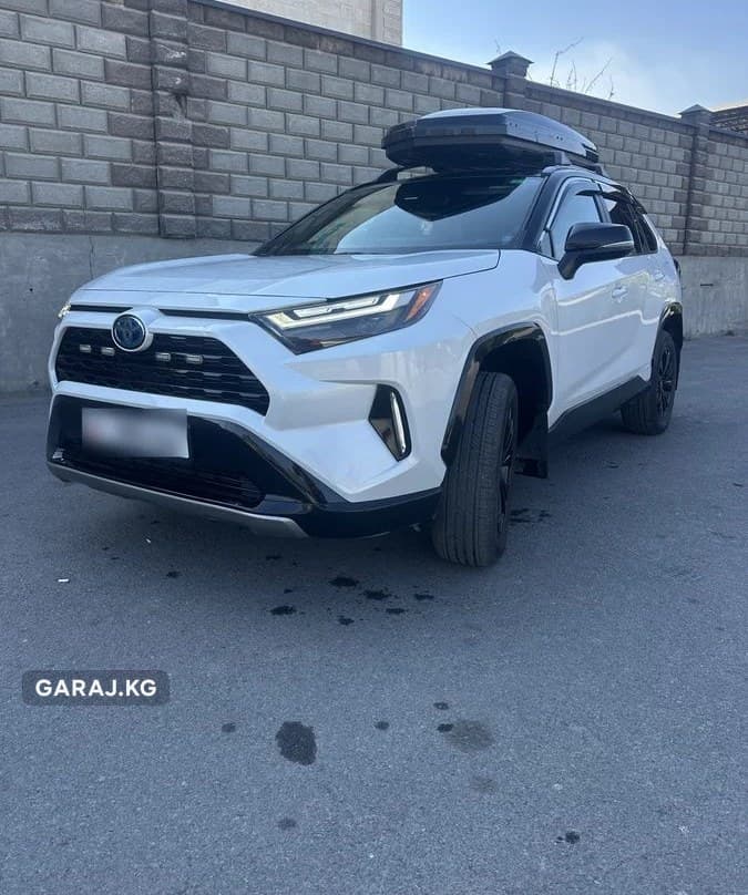Toyota RAV4 2024, Бишкек