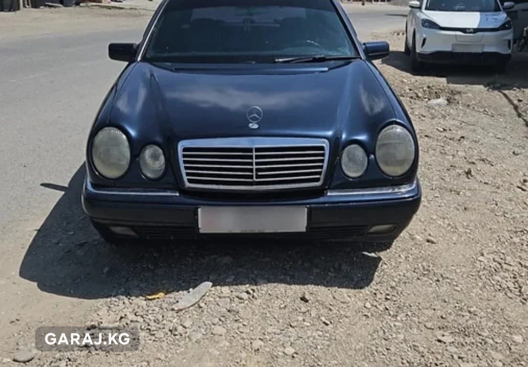 Mercedes-Benz E-Class 1998, Кызыл-Кия