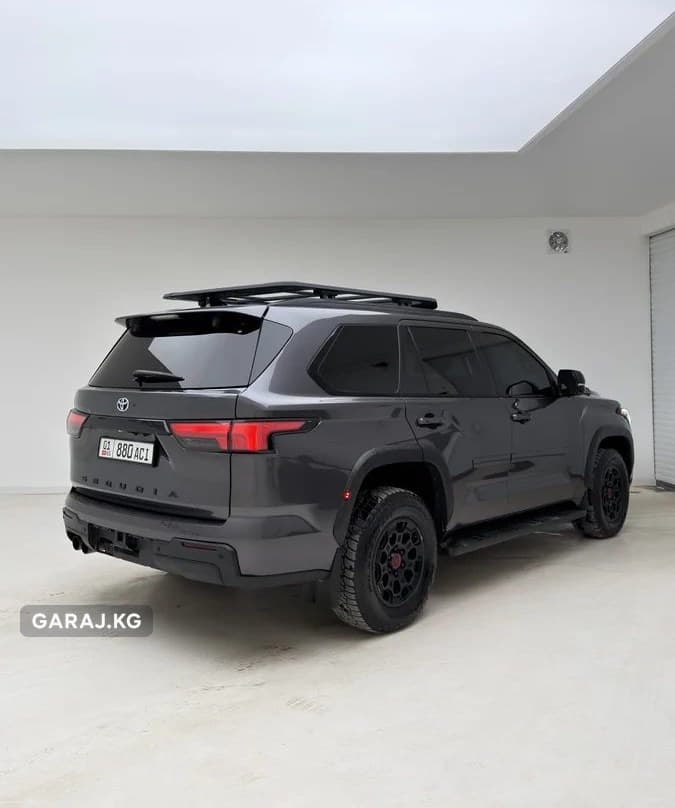 Toyota Sequoia 2023, Бишкек