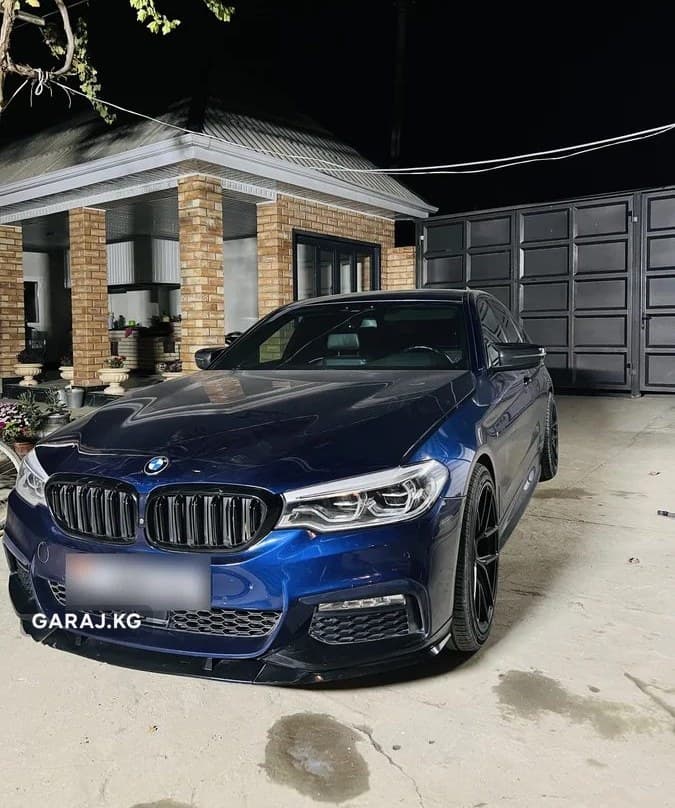 BMW 5 Series 2018, Кызыл-Кия