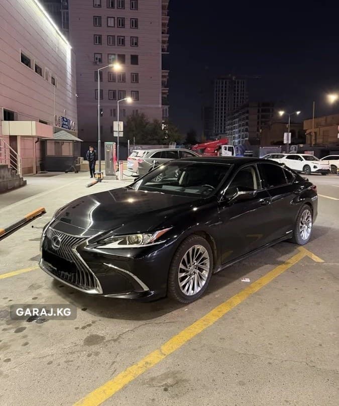Lexus ES 2019, Бишкек