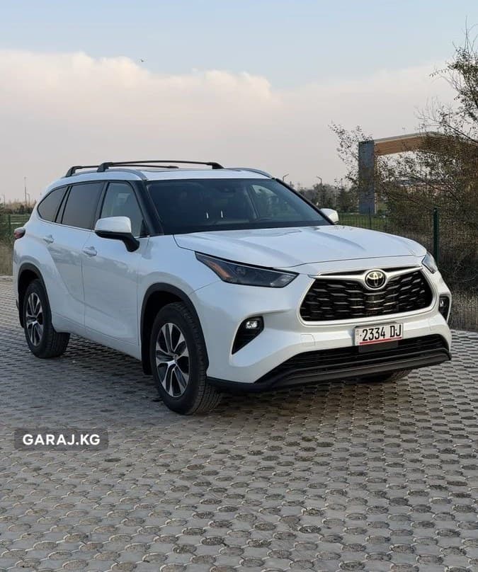 Toyota Highlander 2022, Токмок
