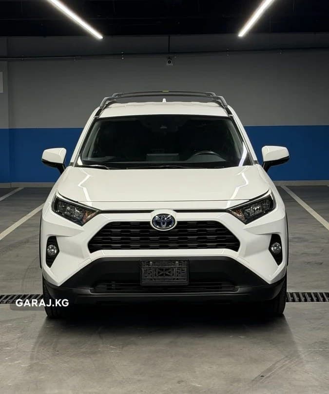 Toyota RAV4 2019, Бишкек