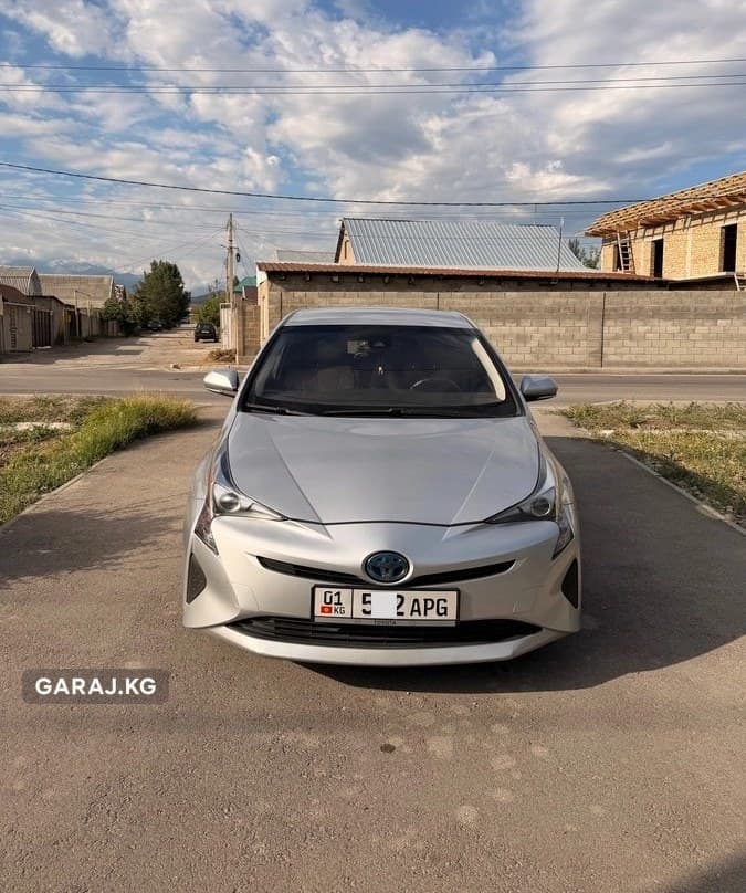 Toyota Prius 2016, Бишкек