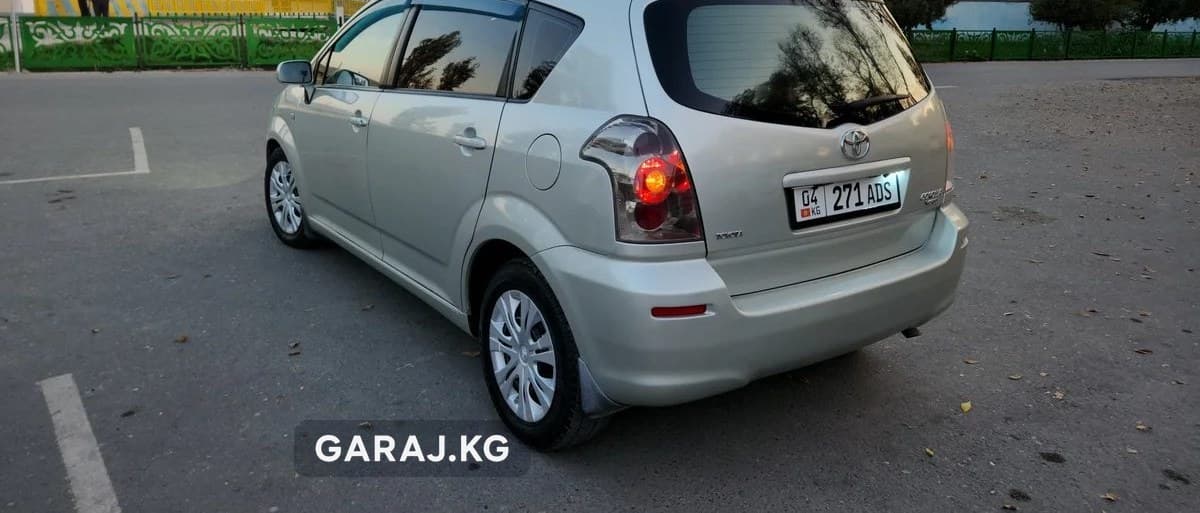 Toyota Corolla Verso 2006, Манас (Джалал-Абад)