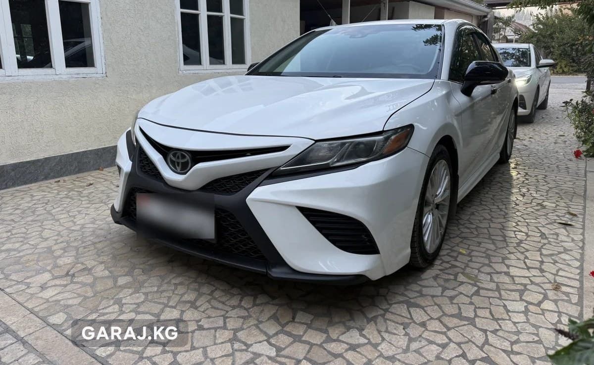 Toyota Camry 2017, Ош