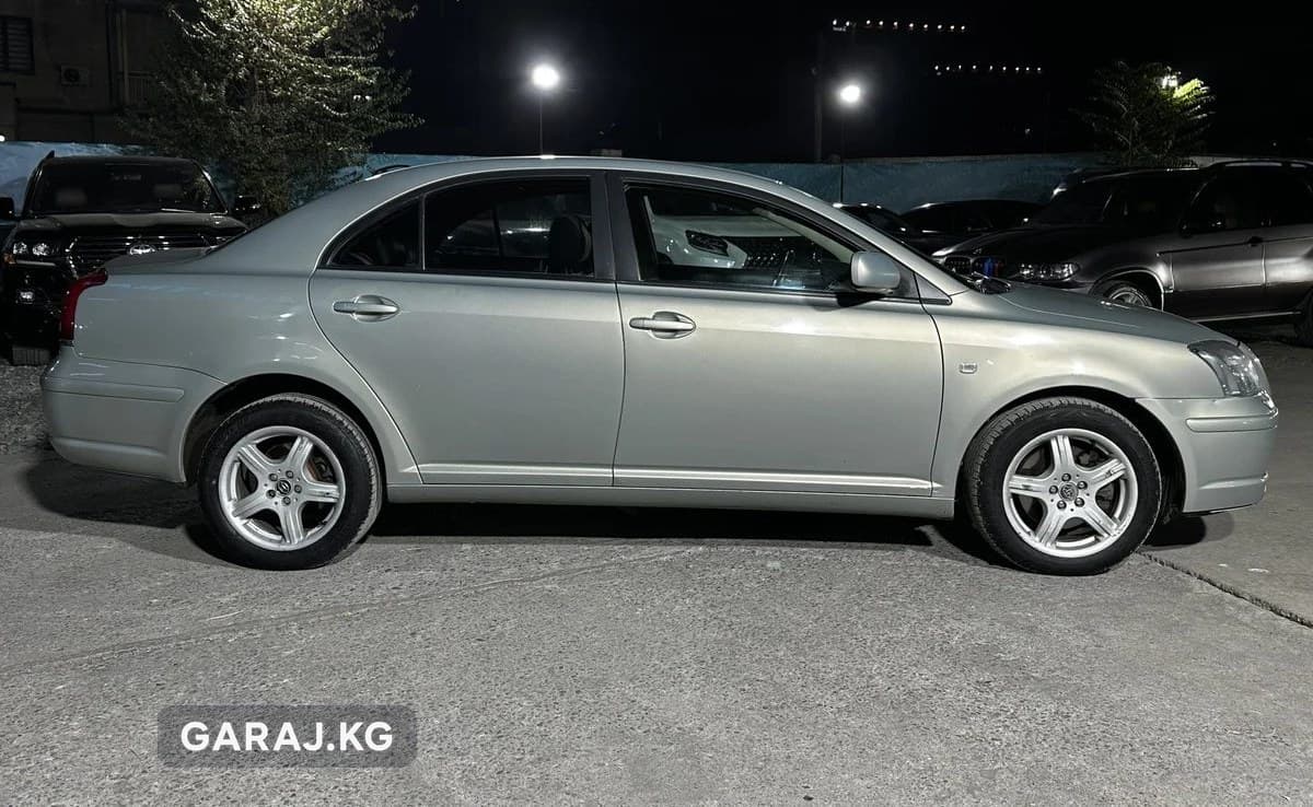 Toyota Avensis 2004, Бишкек