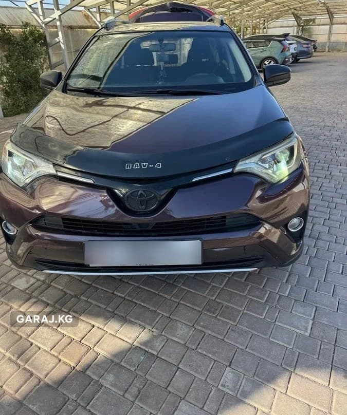 Toyota RAV4 2017, Бишкек