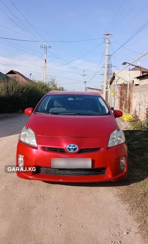 Toyota Prius 2015, Бишкек