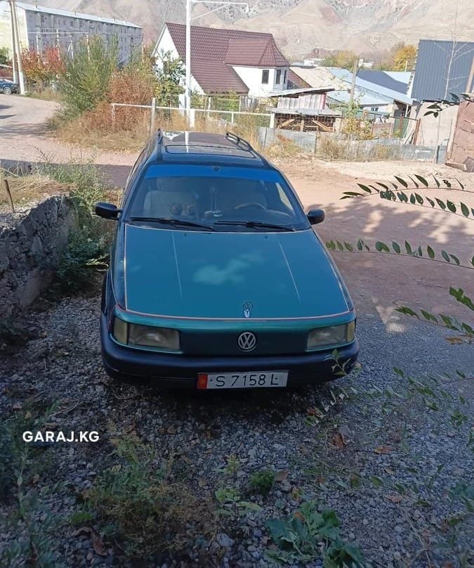 Volkswagen Passat 1992, Кара-Куль