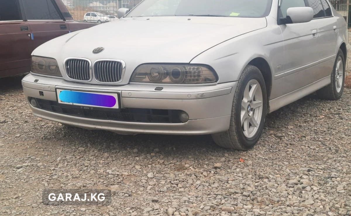 BMW 5 Series 2001, Баткен
