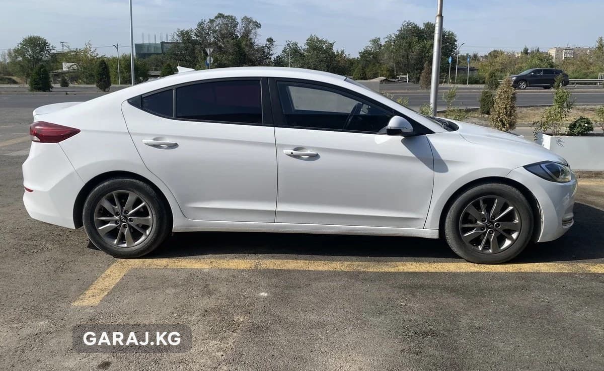 Hyundai Avante 2018, Араван