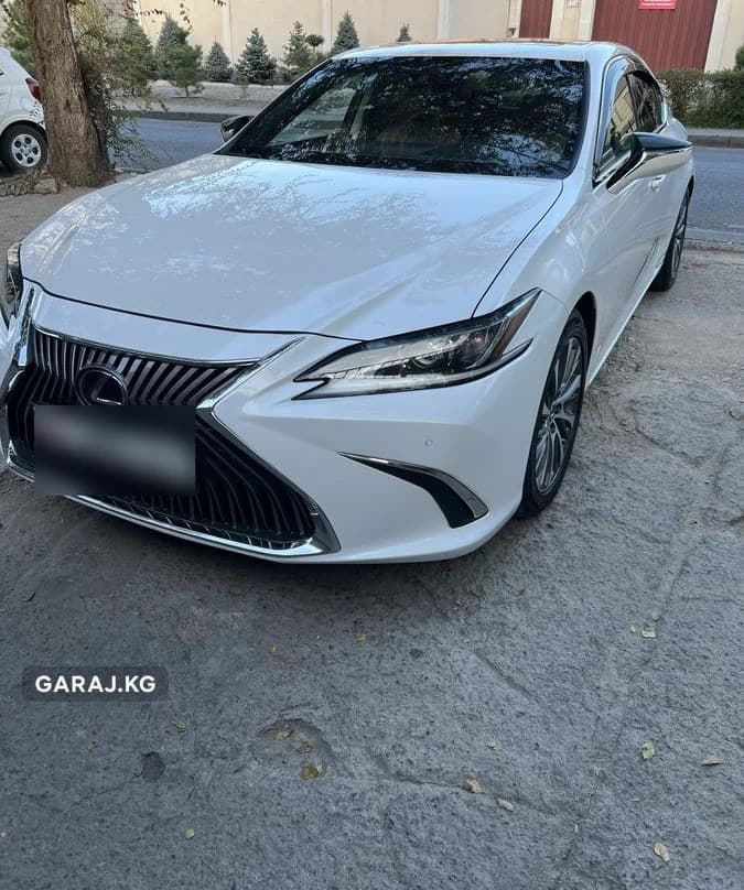 Lexus ES 2018, Бишкек