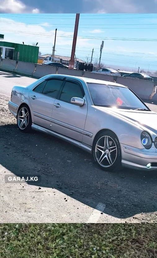 Mercedes-Benz E-Class 2001, Бишкек