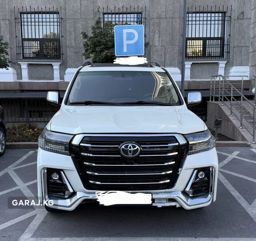 Toyota Land Cruiser 200 2009, Бишкек