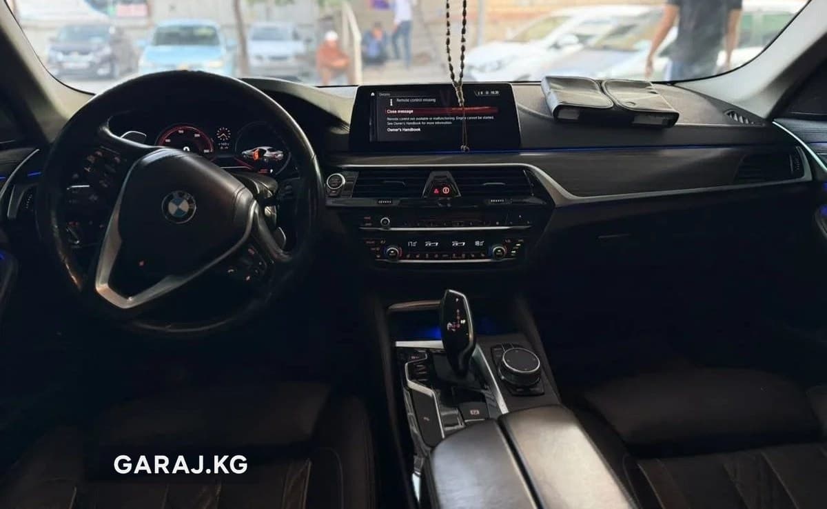 BMW 5 Series 2018, Ош