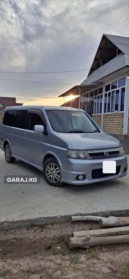 Honda Stepwgn 2004, Маасы