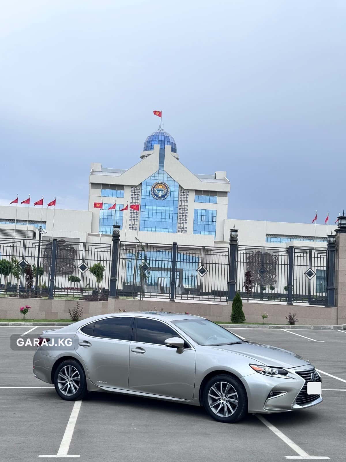 Lexus ES 2017, Бишкек