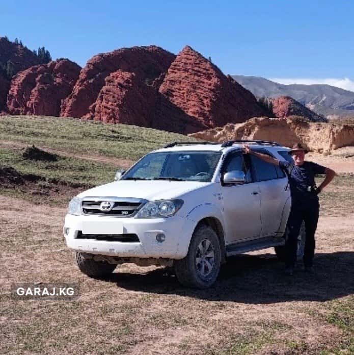 Toyota Fortuner 2010, Бишкек