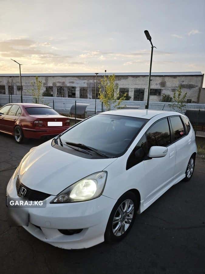 Honda Fit 2009, Бишкек