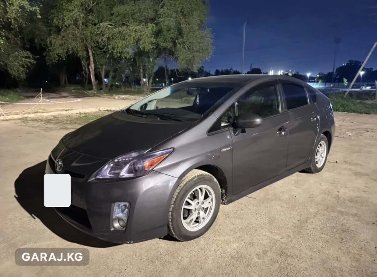 Toyota Prius 2011, Бишкек