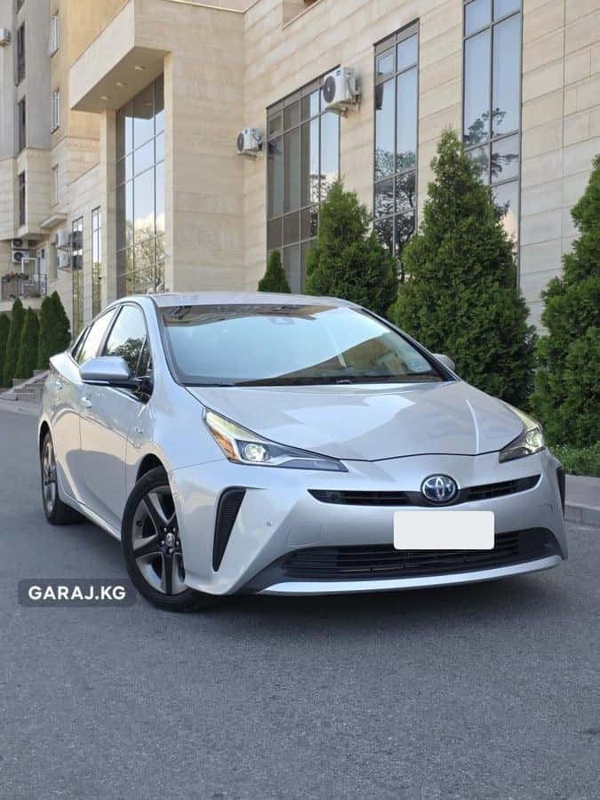 Toyota Prius 2019, Бишкек
