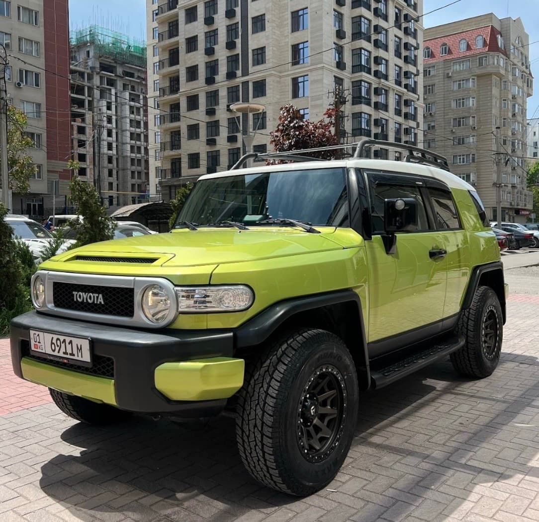 Toyota FJ Cruiser 2010, Бишкек