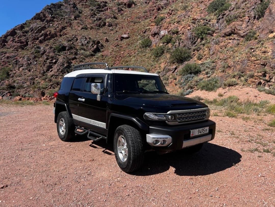 Toyota FJ Cruiser 2010, Бишкек