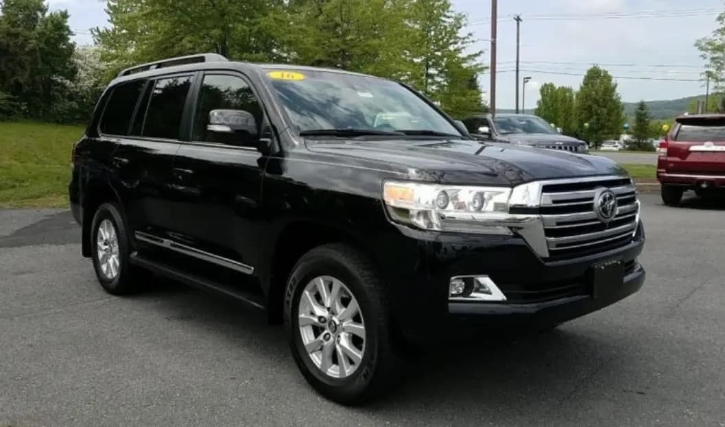 Toyota Land Cruiser 2016, Бишкек
